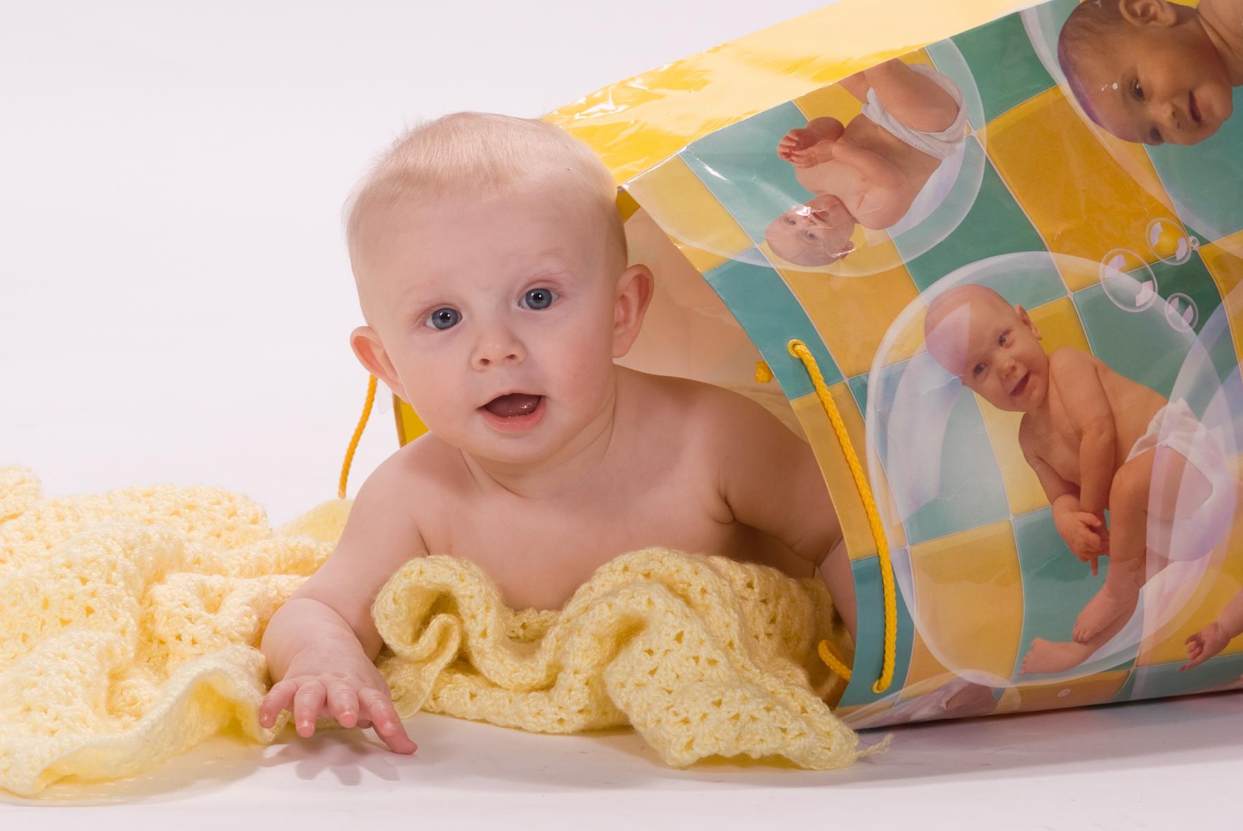 Portrait of Special Delivery to Mom by Robertsons' Warehouse Photography, Wichita, KS