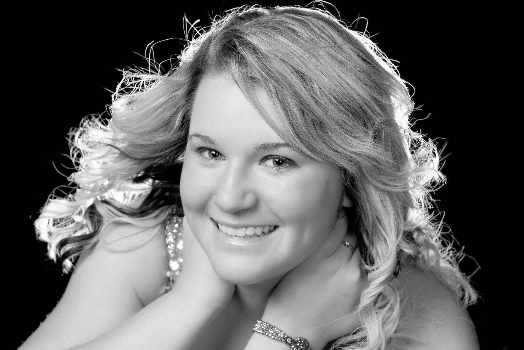 Samantha Wahrman, Pratt High School Senior "I had a blast today! The poses were fun and different. It ended up exceding my expectations of what would be done." by Robertsons' Warehouse Photography, Wichita, KS