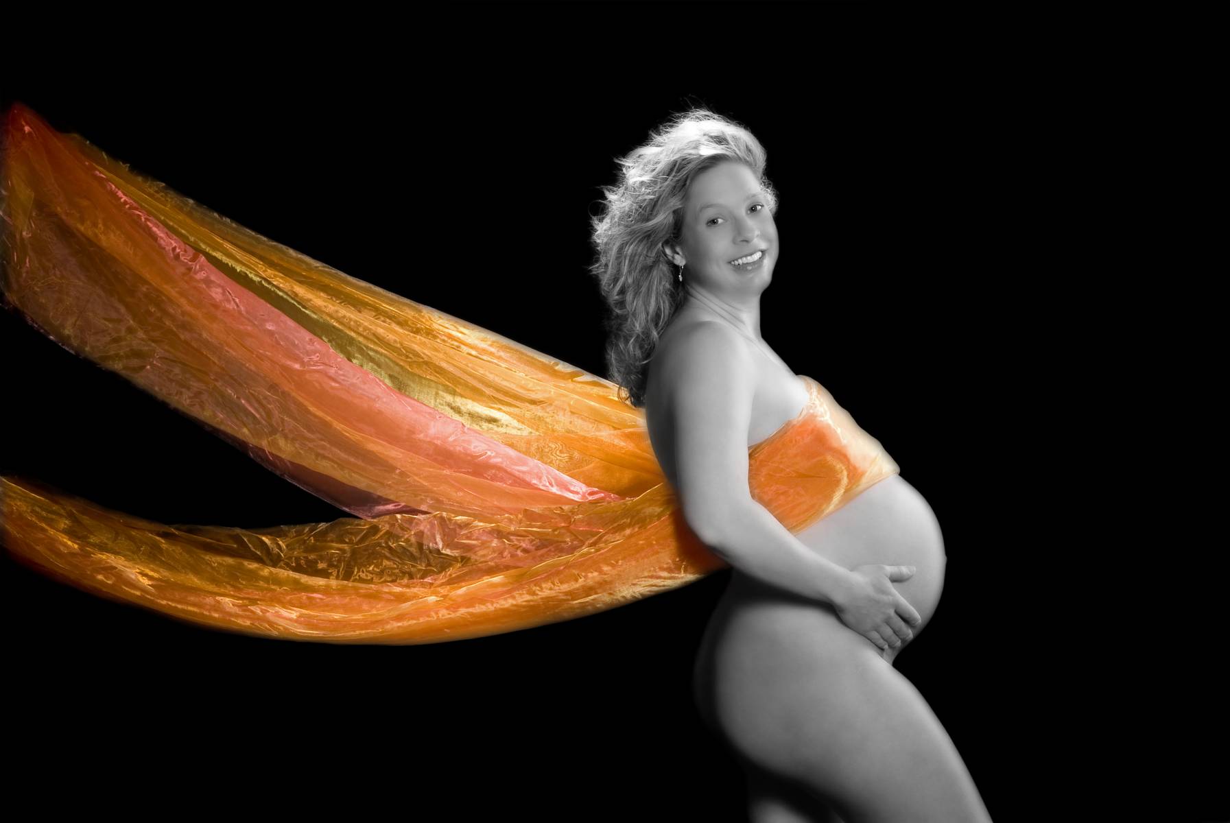 Expecting Miranda - Maternity Portrait - by Robertsons' Warehouse Photography, Wichita, KS