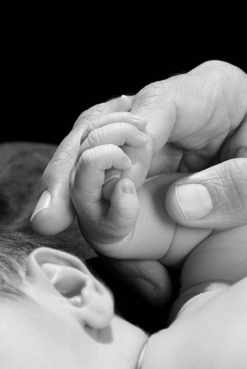 Tiny Fingers Baby Portrait by Robertsons' Warehouse Photography, Wichita, KS